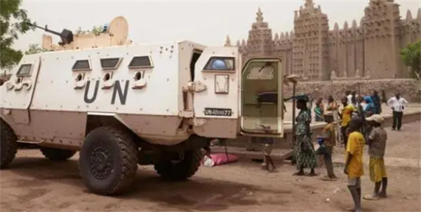 联合国维和部队提前撤离马里北部