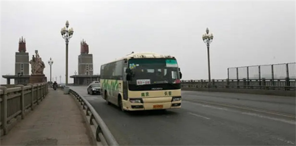 有大巴从中国过桥去朝鲜 中方回应 去朝鲜需要办哪些手续