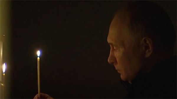普京含泪为恐袭遇难者点蜡致哀 俄罗斯恐袭多少人遇难